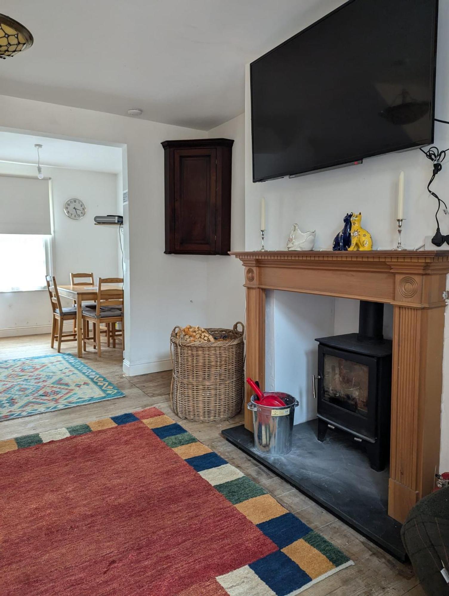 Georgian Terrace Town House In Mid Wales Holiday home
